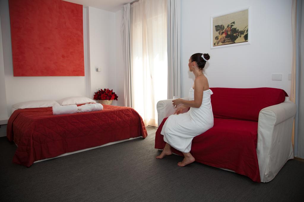 Relais San Pietro Hotel Rome Exterior photo
