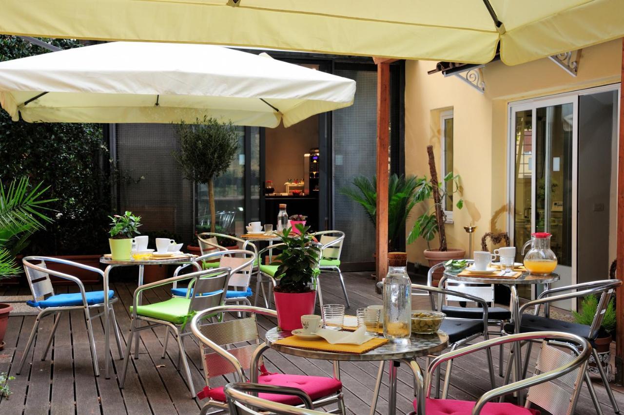 Relais San Pietro Hotel Rome Exterior photo
